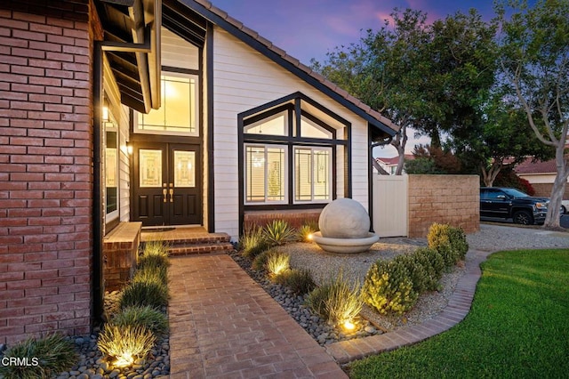 800 Coronado Pl, Oxnard, CA 93030 - property entrance with brick siding