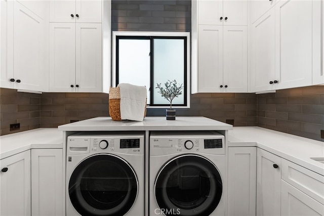 1530 Anita Ln, Newport Beach, CA 92660 - laundry area with independent washer and dryer and cabinet space