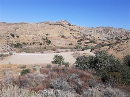 87 Crown Hill St, Simi Valley, CA 93063 - photo 3
