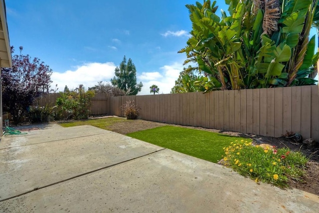 2640 Luciernaga St, Carlsbad, CA 92009 - fenced backyard with a patio