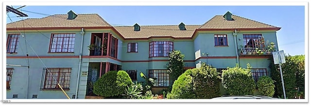 6154 Fountain Ave, Hollywood, CA 90028 - view of front of house featuring stucco siding
