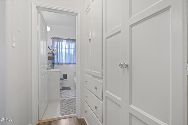 6154 Fountain Ave, Hollywood, CA 90028 - view of hall