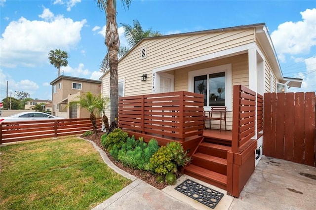 4718 Dawes St, San Diego, CA 92109 - view of front of house featuring a deck
