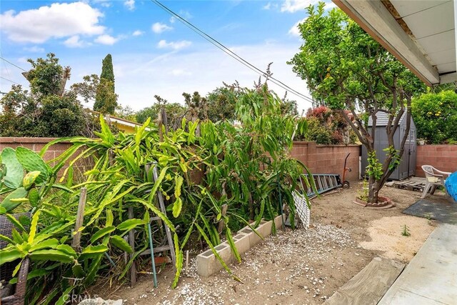 view of fenced backyard