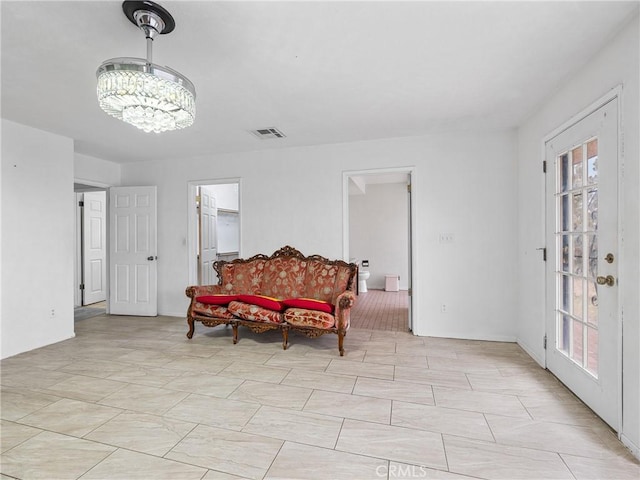1275 Tamarack Rd, Pinon Hills, CA 92372 - sitting room featuring a chandelier