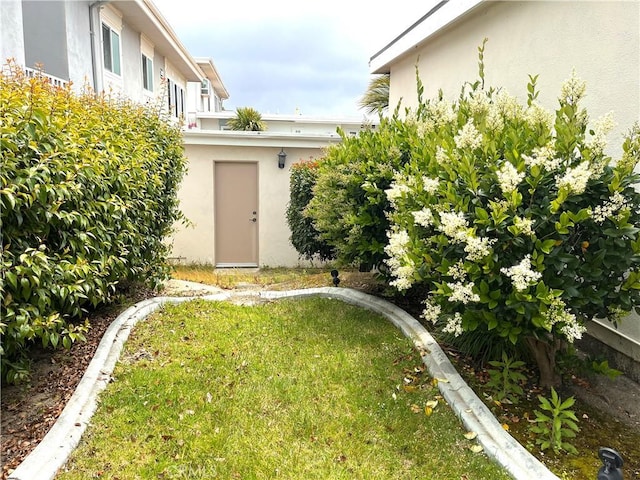 3747 Vista Campana S Unit 7, Oceanside, CA 92057 - view of grassy yard
