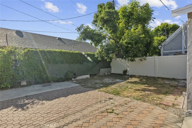 19903 Vanowen St, Winnetka, CA 91306 - fenced backyard with a patio
