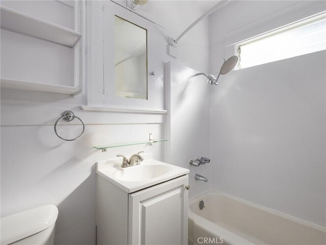 1122 Loma Dr, Hermosa Beach, CA 90254 - bathroom featuring bathing tub / shower combination, toilet, and vanity