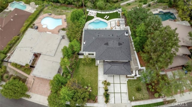 18101 Green Meadow Dr, Encino, CA 91316 - view of subject property featuring a pool