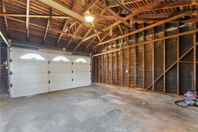2150 N Eastern Ave, Los Angeles, CA 90032 - view of garage