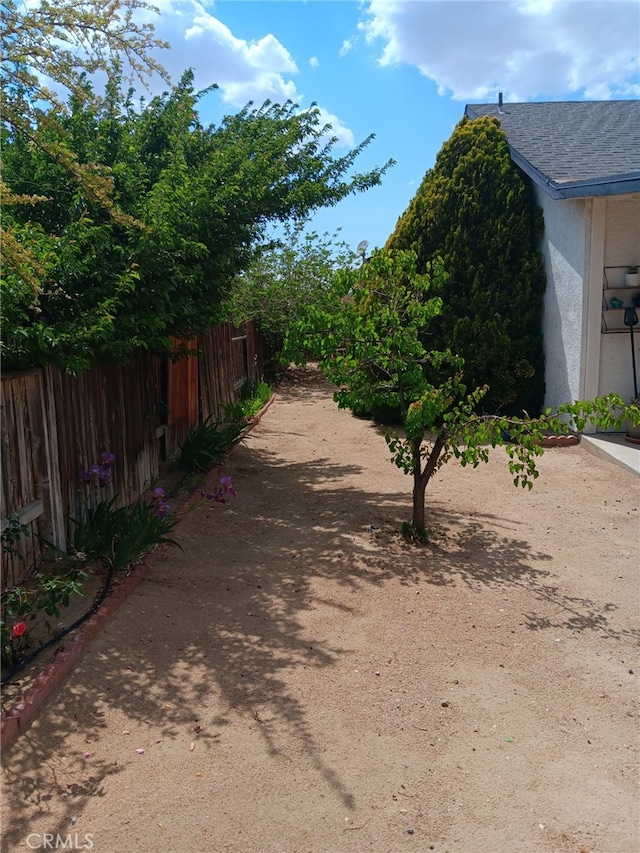 17795 Stevens Rd, Adelanto, CA 92301 - view of street