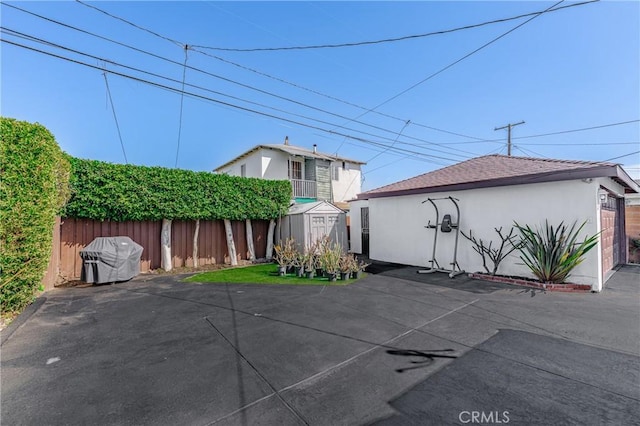 1933 W 147th St, Gardena, CA 90249 - view of patio featuring a grill