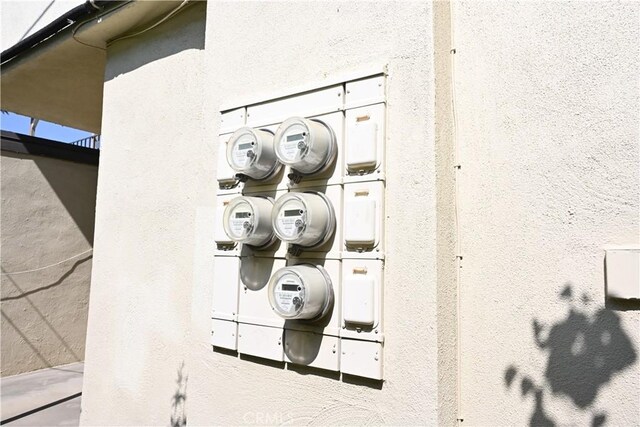 25258 Taylor St, Loma Linda, CA 92354 - exterior view of electric meter and stucco siding
