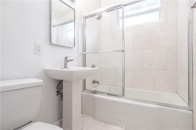 3035 Highridge Rd, La Crescenta, CA 91214 - full bath featuring toilet and shower / bath combination with glass door