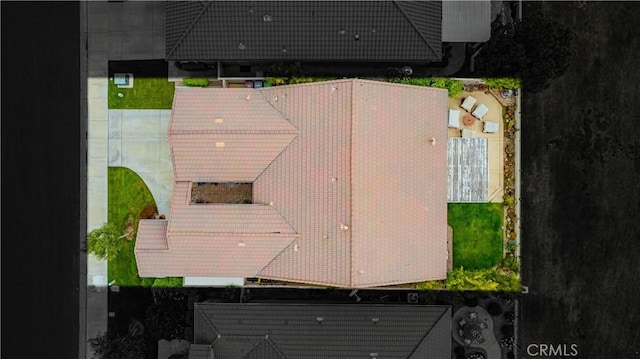 aerial view of property and surrounding area featuring property boundaries highlighted