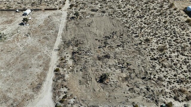 111 Sierra Rd, Pinon Hills, CA 92372 - photo 10