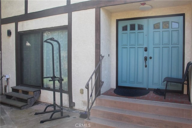 220 S Guadalupe Ave Unit 5, Redondo Beach, CA 90277 - property entrance featuring stucco siding