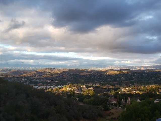 561 S Ventu Park Rd, Newbury Park, CA 91320 - mountain view