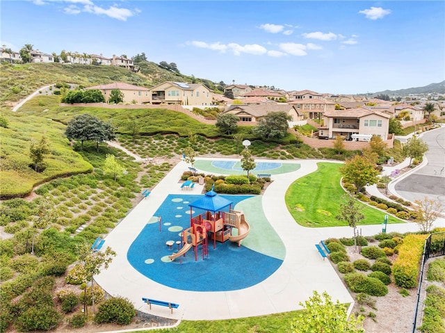 33378 Barmetta Ln, Temecula, CA 92592 - view of home's community with a residential view
