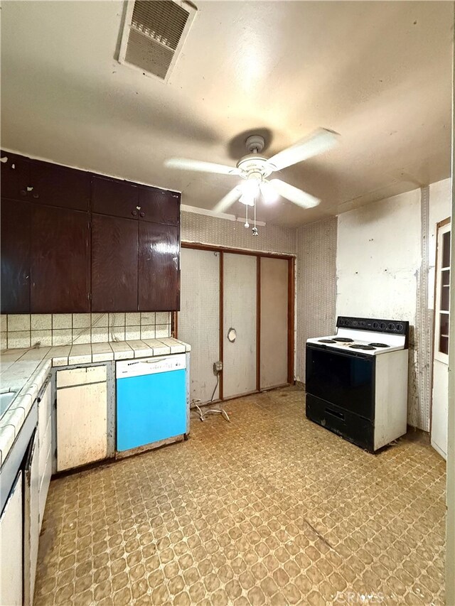 570 S Reed Ave, Reedley, CA 93654 - photo 12