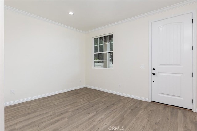 81 N Grand Oaks Ave Unit 102, Pasadena, CA 91107 - empty room with light wood finished floors, crown molding, baseboards, and recessed lighting