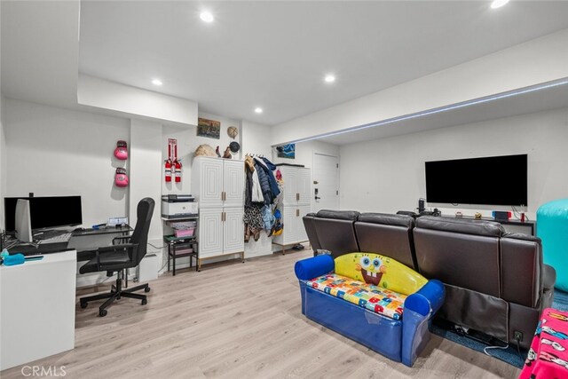 22835 Styles St, Woodland Hills, CA 91367 - photo 34