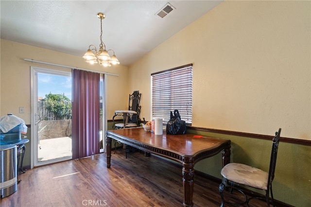 1451 Segovia Ct, Madera, CA 93638 - office area featuring a chandelier, wood finished floors, and lofted ceiling