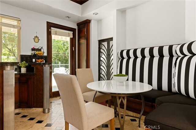 dining area with recessed lighting