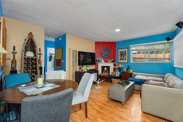 2785 Solana Way, Laguna Beach, CA 92651 - dining space with a textured ceiling, light wood-type flooring, and recessed lighting