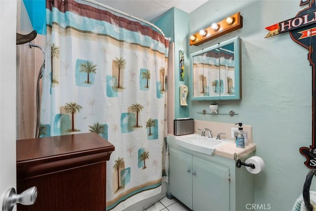2785 Solana Way, Laguna Beach, CA 92651 - full bath with vanity, a shower with shower curtain, and tile patterned floors