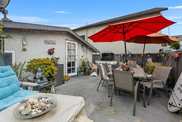2785 Solana Way, Laguna Beach, CA 92651 - view of patio / terrace with outdoor dining space