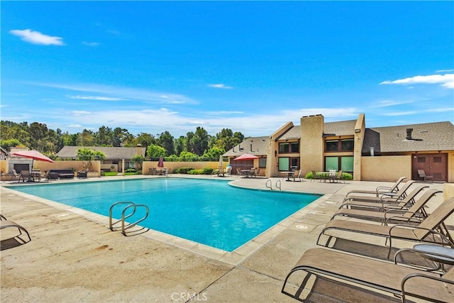 22951 Caminito Viento, Laguna Hills, CA 92653 - community pool featuring a patio and fence