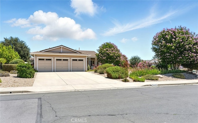 42133 Wagon Wheel Ln, Murrieta, CA 92562 - ranch-style home with a garage and concrete driveway