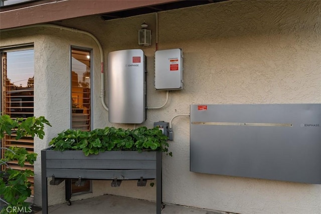 14321 Mimosa Ln, Tustin, CA 92780 - view of utility room