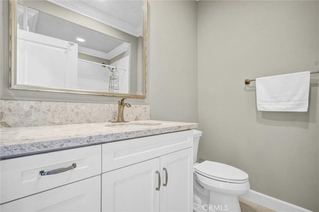 135 Bridle Path, Irvine, CA 92602 - full bath featuring toilet, ornamental molding, vanity, baseboards, and a shower