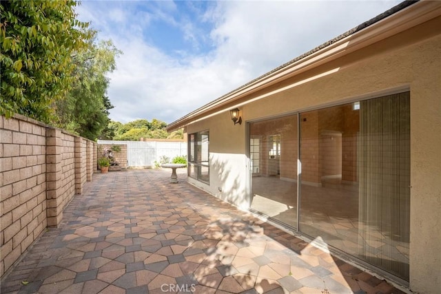 303 Calle Escuela, San Clemente, CA 92672 - view of patio / terrace featuring a fenced backyard