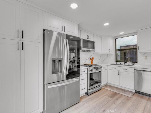 29729 Strawberry Hill Dr, Agoura Hills, CA 91301 - photo 16