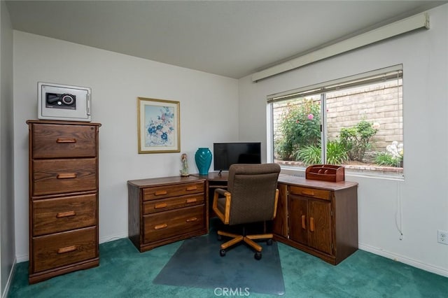 21714 Agajanian Ln, Saugus, CA 91350 - carpeted home office with baseboards