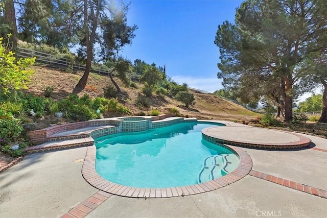 37895 Avenida Bravura, Temecula, CA 92592 - view of pool featuring a pool with connected hot tub and a patio