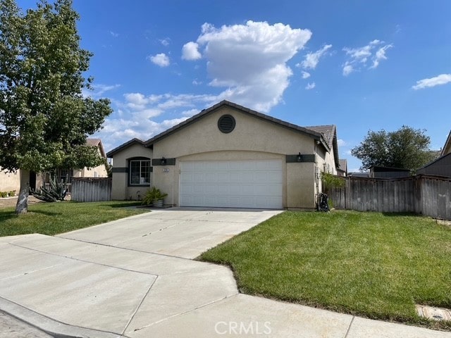 124 Lighthouse Ct, San Jacinto, CA 92583 - ranch-style home with a garage, stucco siding, and concrete driveway