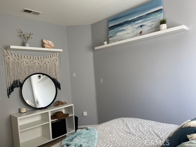 124 Lighthouse Ct, San Jacinto, CA 92583 - view of bedroom