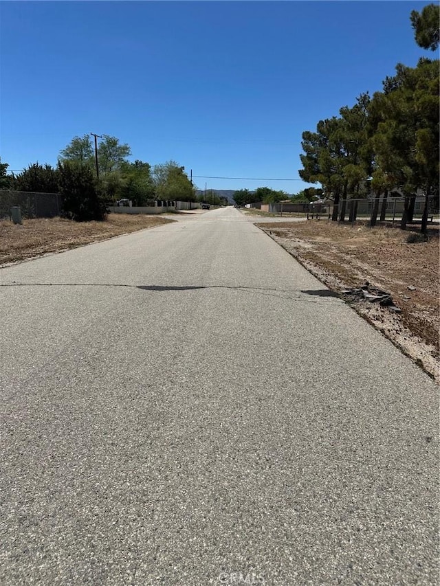 17 E E Ave N, Palmdale, CA 93550