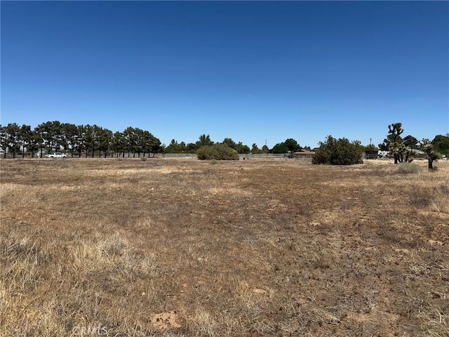 17 E E Ave N, Palmdale, CA 93550