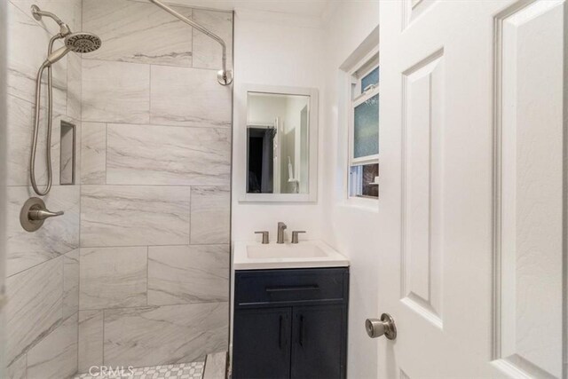 4034 Durfee Ave, Pico Rivera, CA 90660 - full bathroom featuring a tile shower and vanity