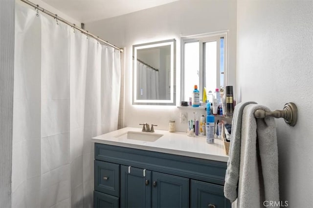 4034 Durfee Ave, Pico Rivera, CA 90660 - bathroom featuring vanity
