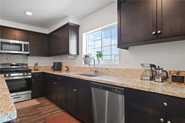 5250 Arroyo St, Hemet, CA 92545 - photo 8