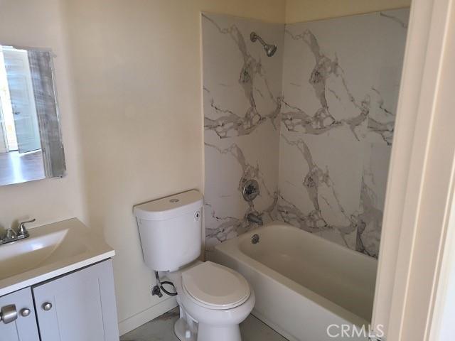 944 W 74th St W, Los Angeles, CA 90044 - photo 6