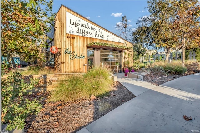 148 Spectacle, Irvine, CA 92618 - view of building exterior