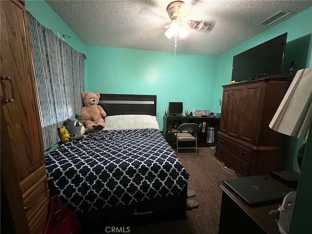 7477 Corona Ave, Hesperia, CA 92345 - bedroom featuring carpet floors, a textured ceiling, and a ceiling fan