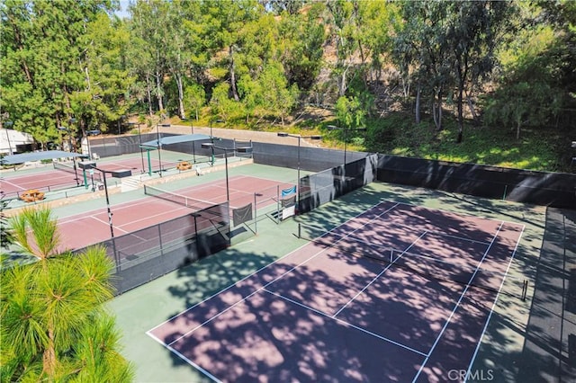 22800 Hilton Head Dr Unit 305, Diamond Bar, CA 91765 - view of tennis court